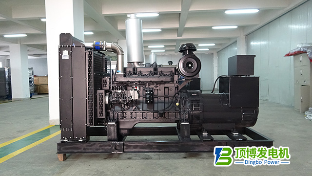 頂博成功與成都某工程科技正式簽訂柴油發(fā)電機(jī)組設(shè)備采購(gòu)合同,保障15萬噸/年高端無機(jī)精細(xì)化學(xué)品項(xiàng)目電力供應(yīng)